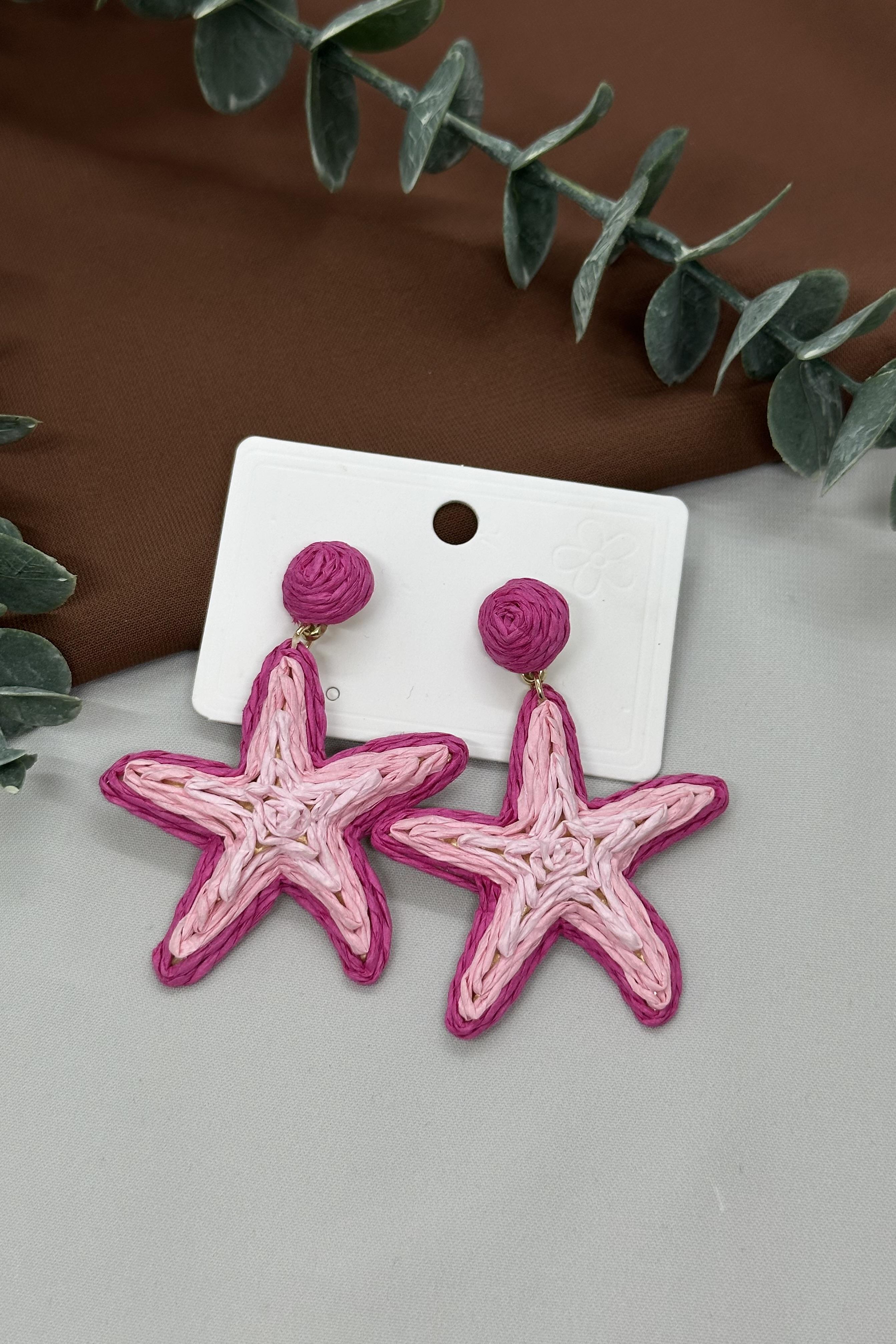 Pembe Hasır Yıldız Küpe