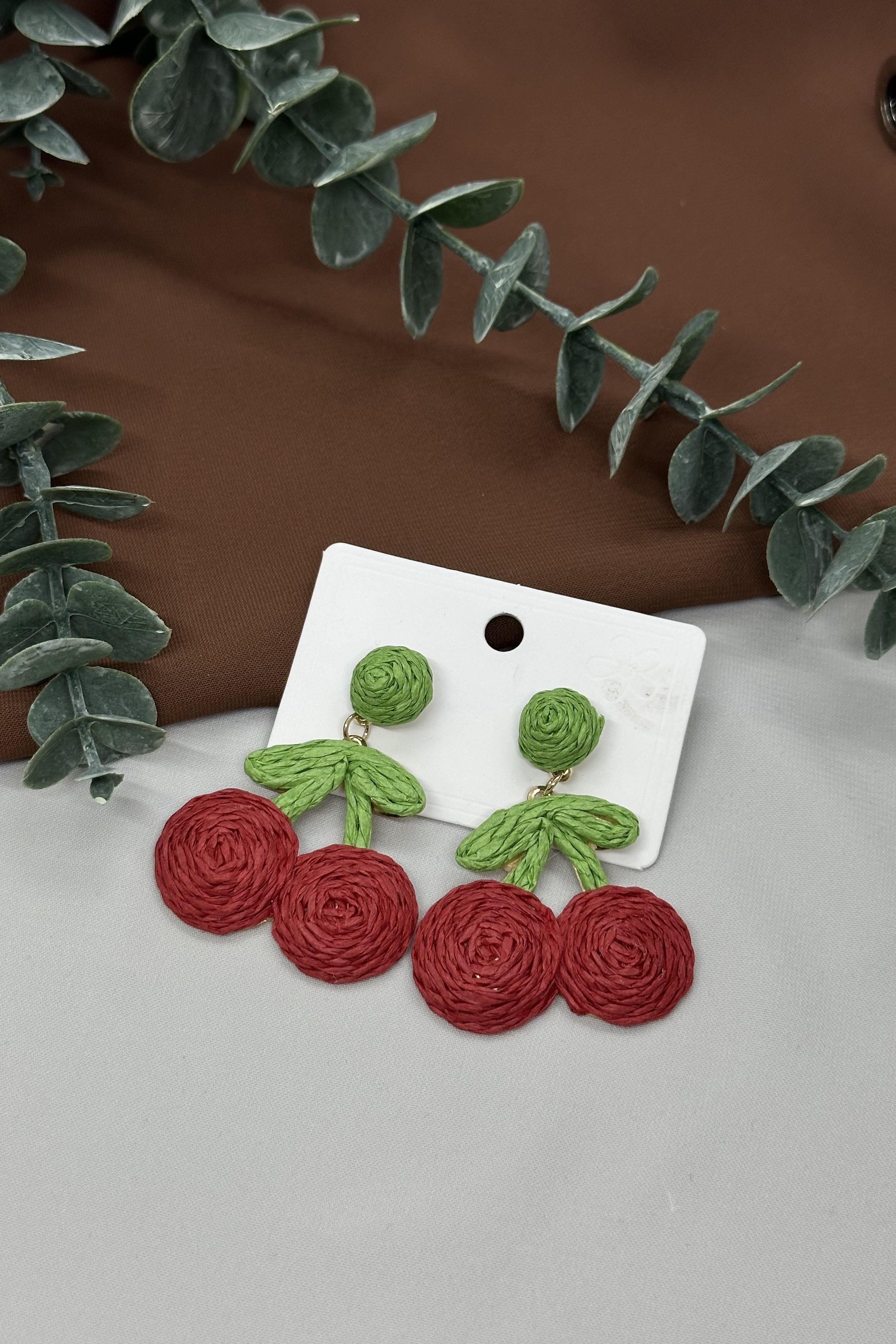 Kirazlı Hasır Küpe