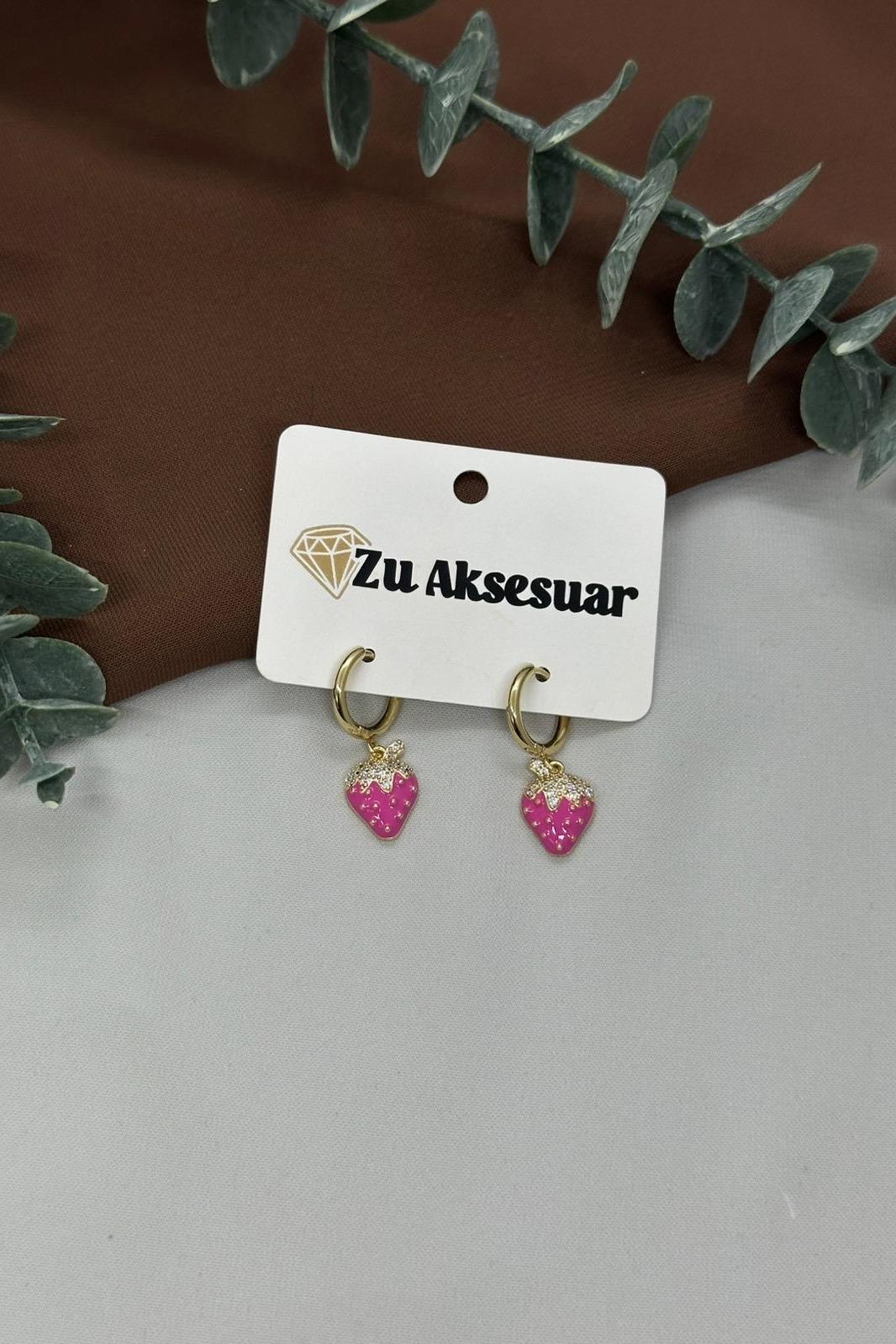 Pembe Çilek Sallantılı Gold Vıp Küpe