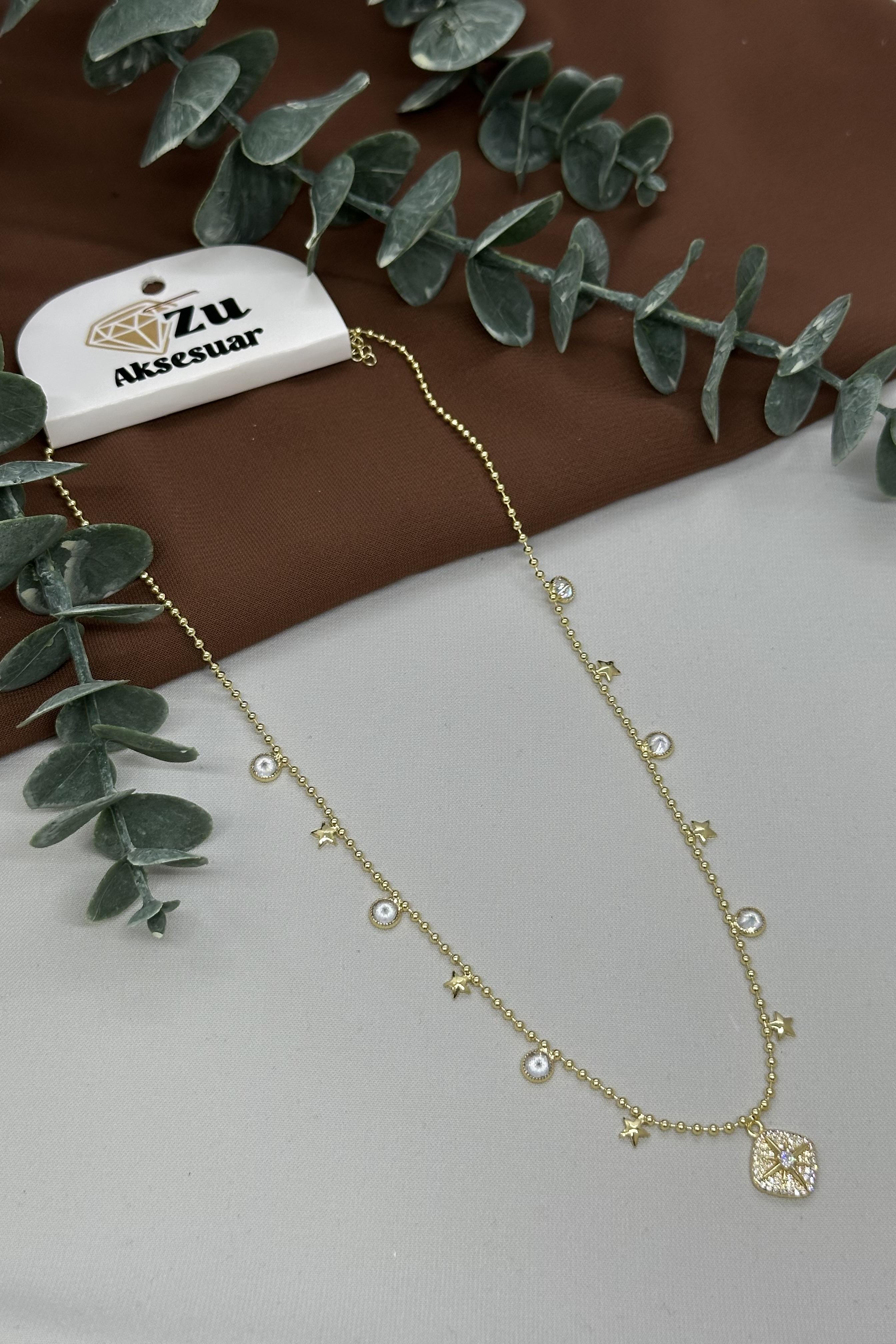 Yıldız Model Gold Vıp Kolye