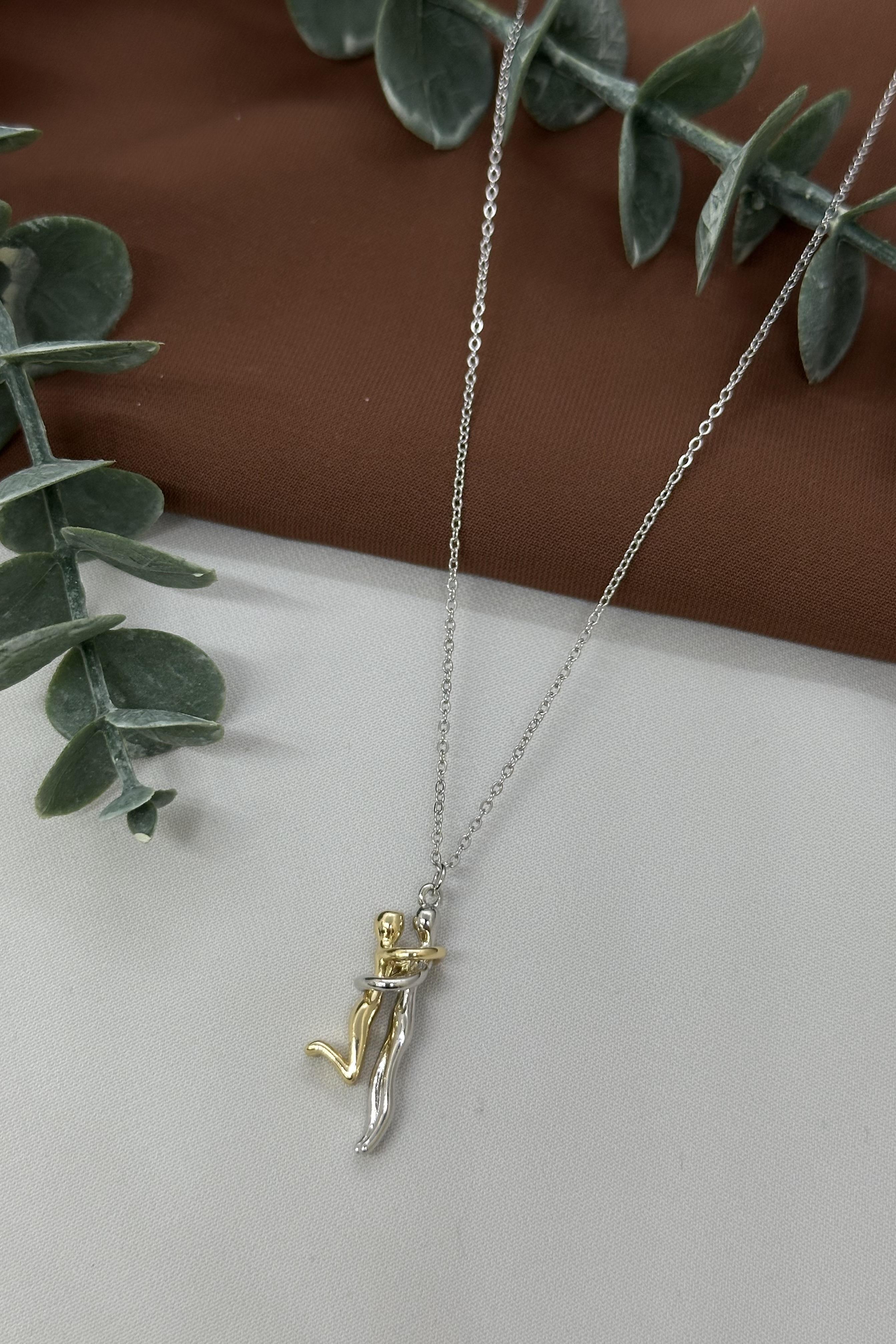 Sılver Sarılan Çelik Kolye