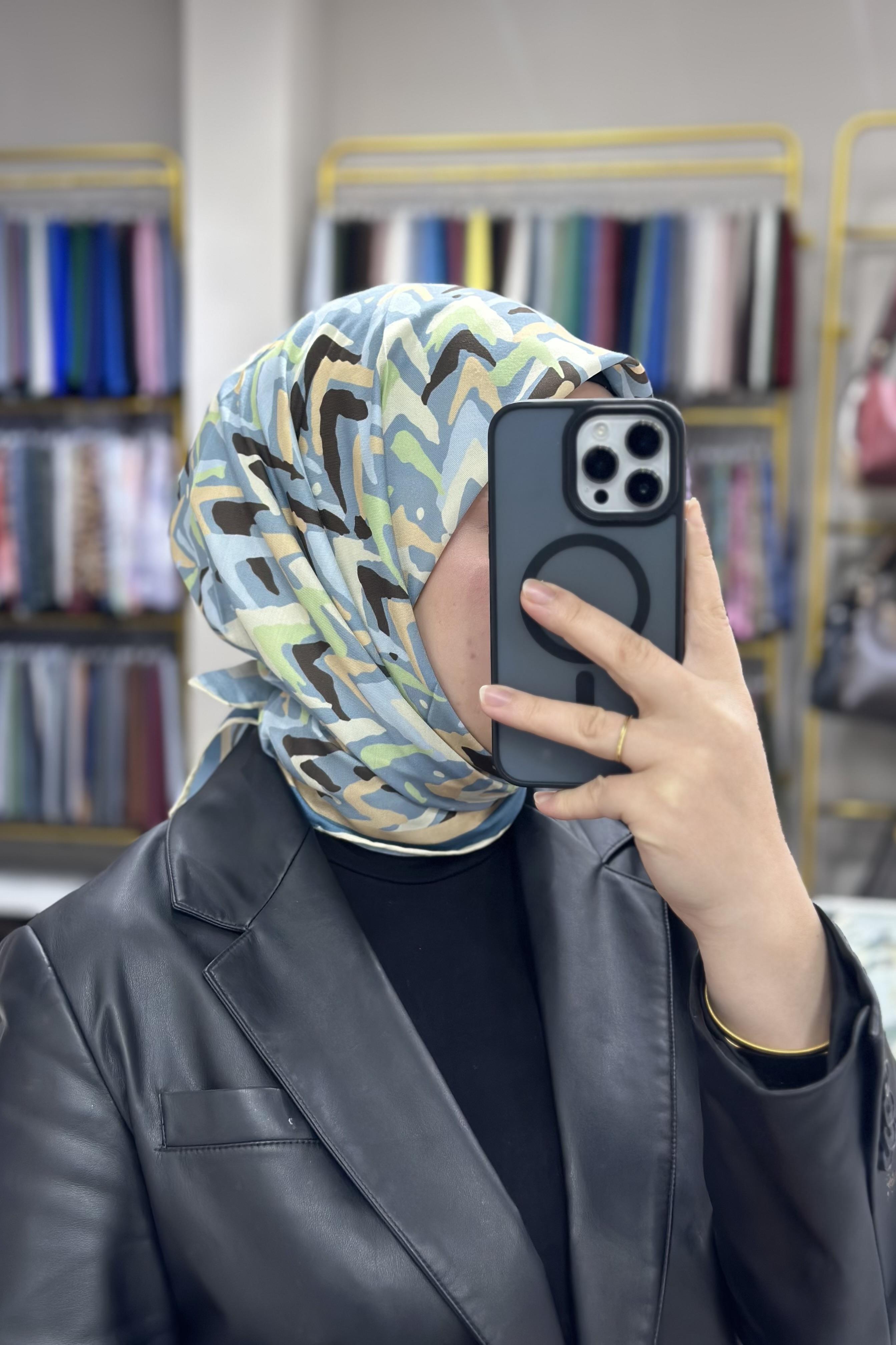 İpekhan Mavi-Yeşil Soft Eşarp