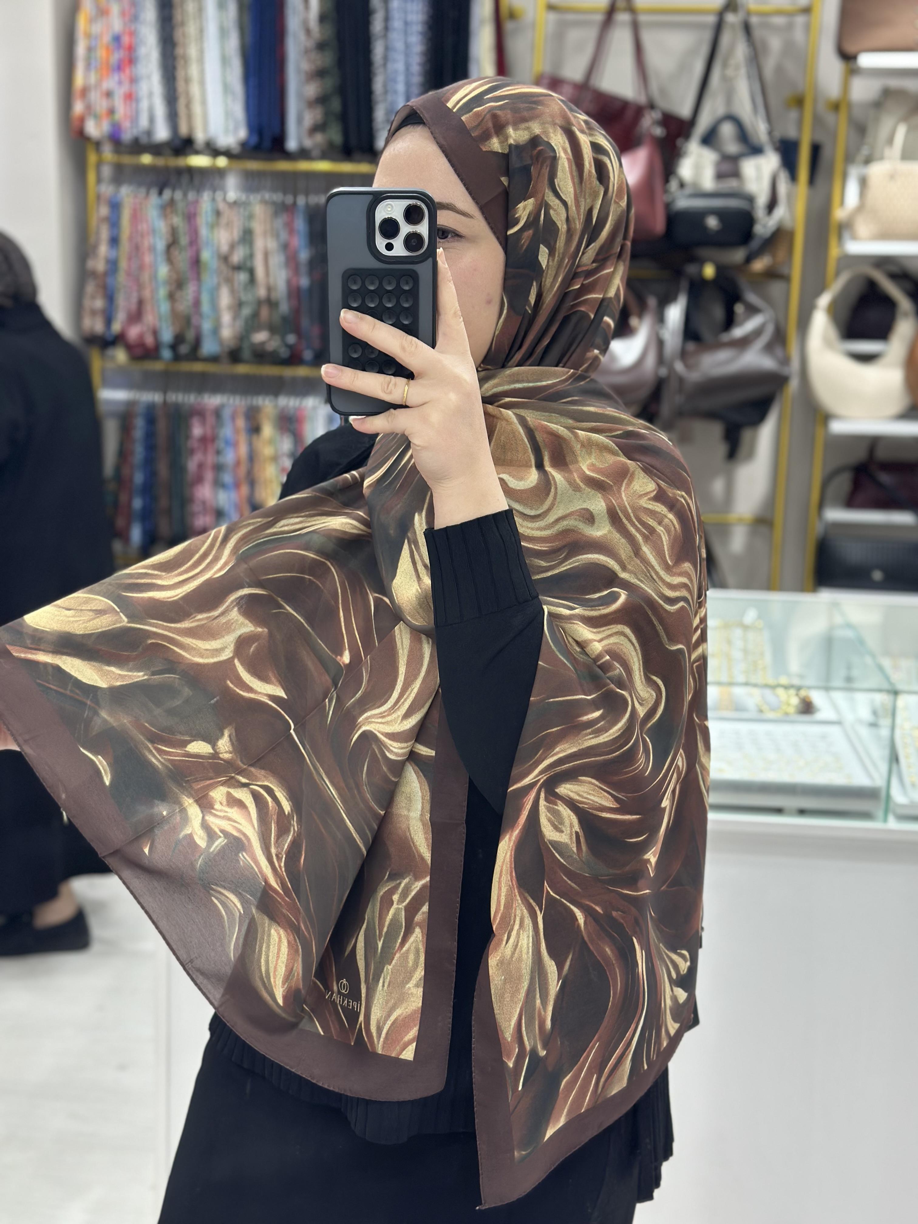 İpekhan Kahverengi-Sarı Karışık Desenli Şal