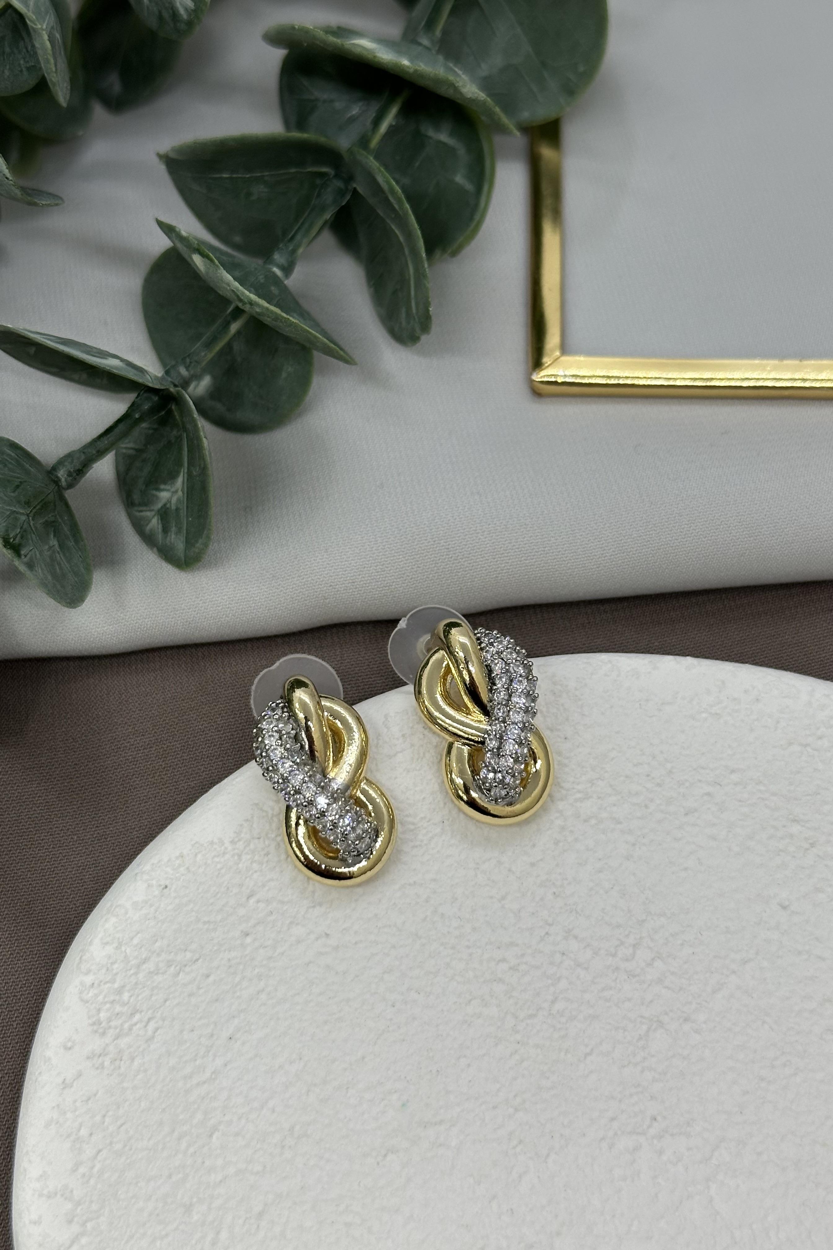 Düğüm Model Gold Özel Tasarım Vıp Küpe