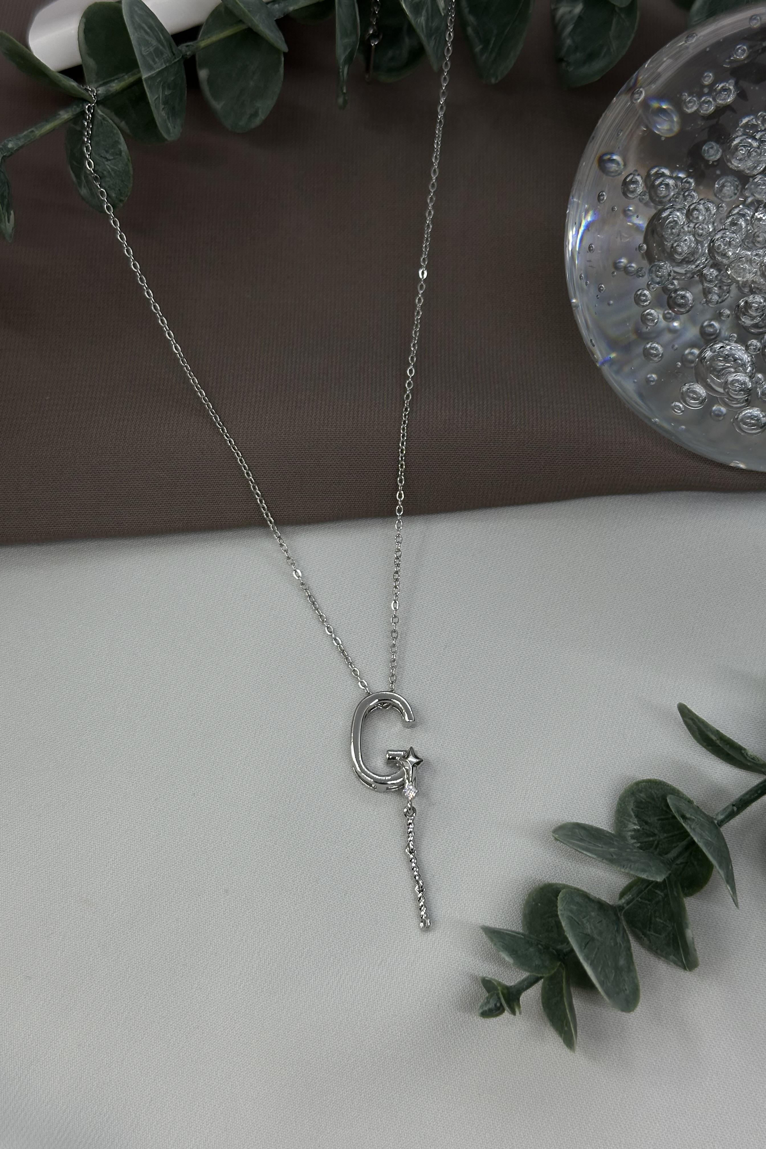 G Harfi Sılver Çelik Kolye