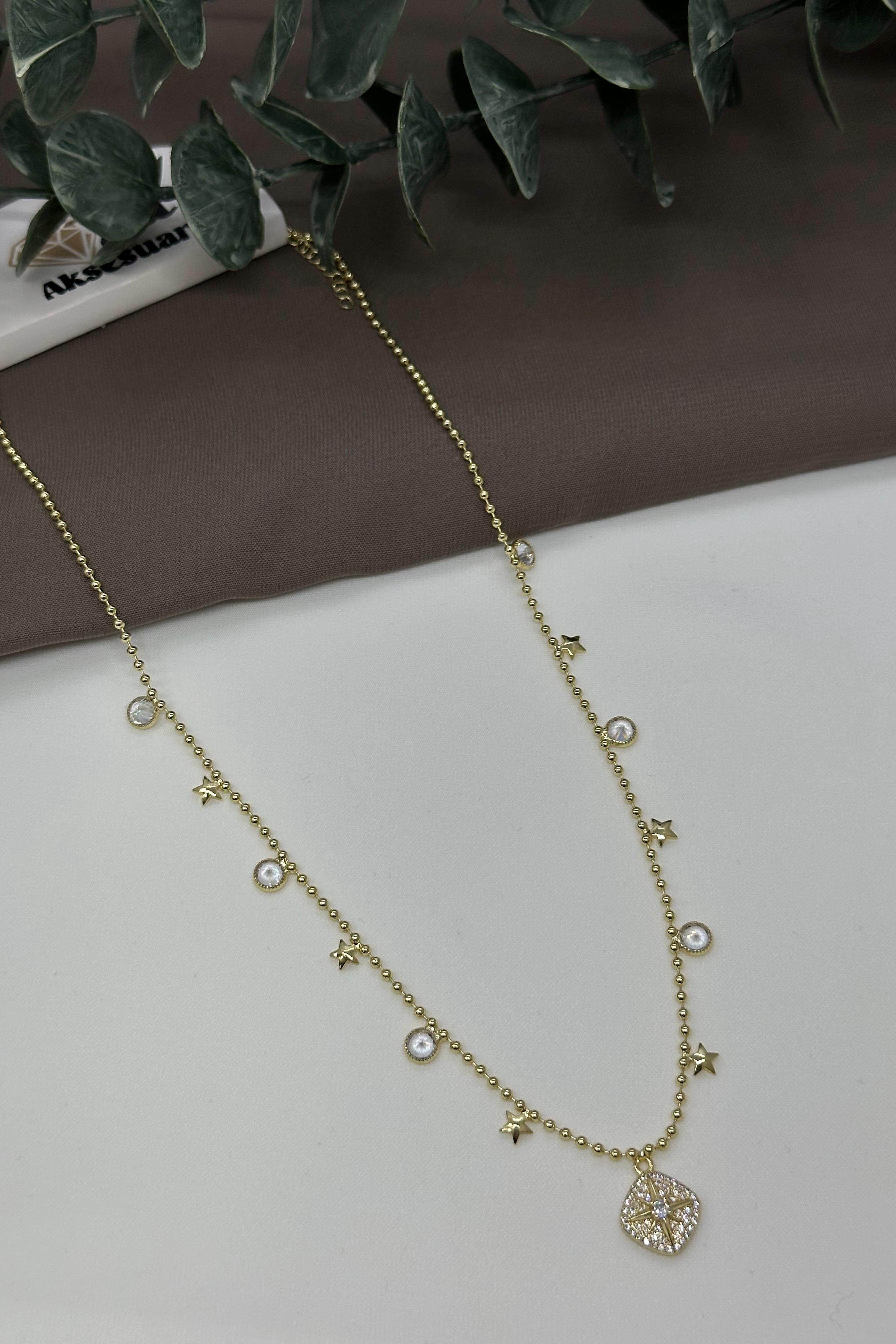 Yıldızlı Gold Vıp Kolye