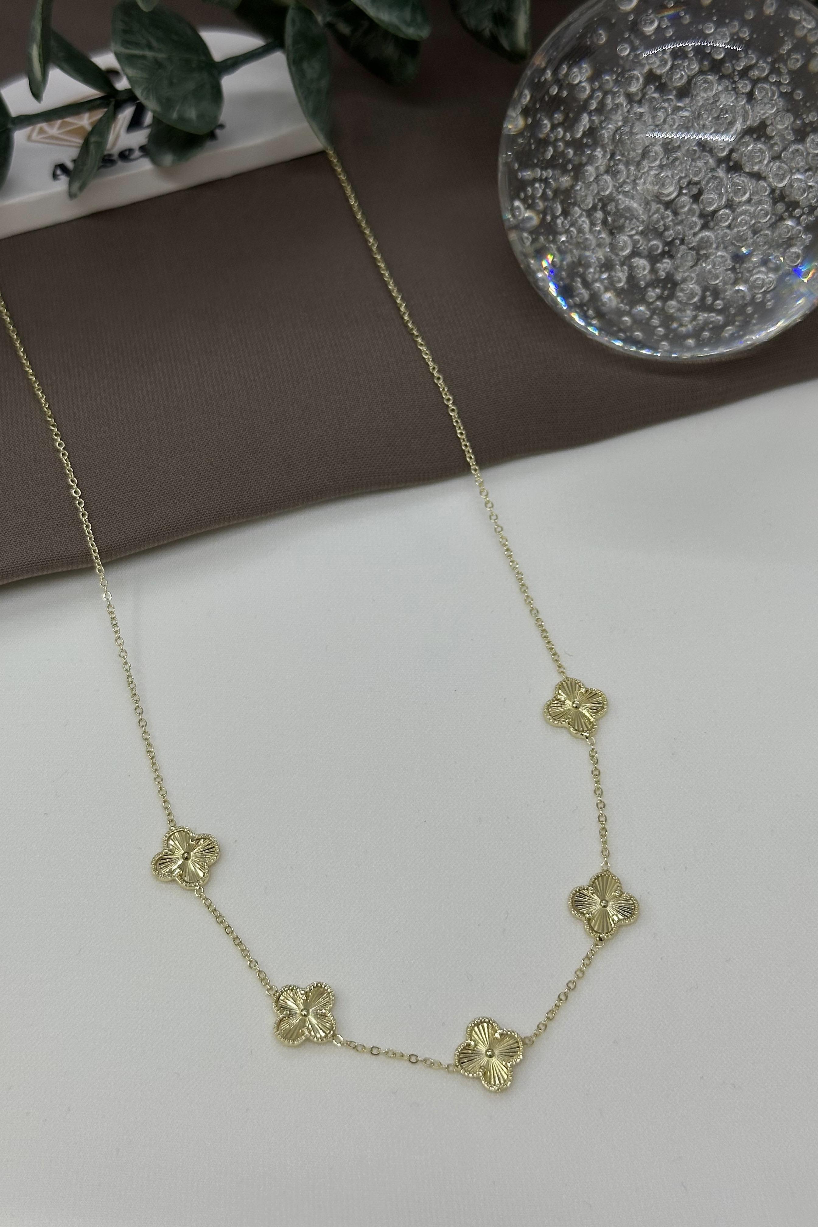 Yonca Model Gold Vıp Kolye