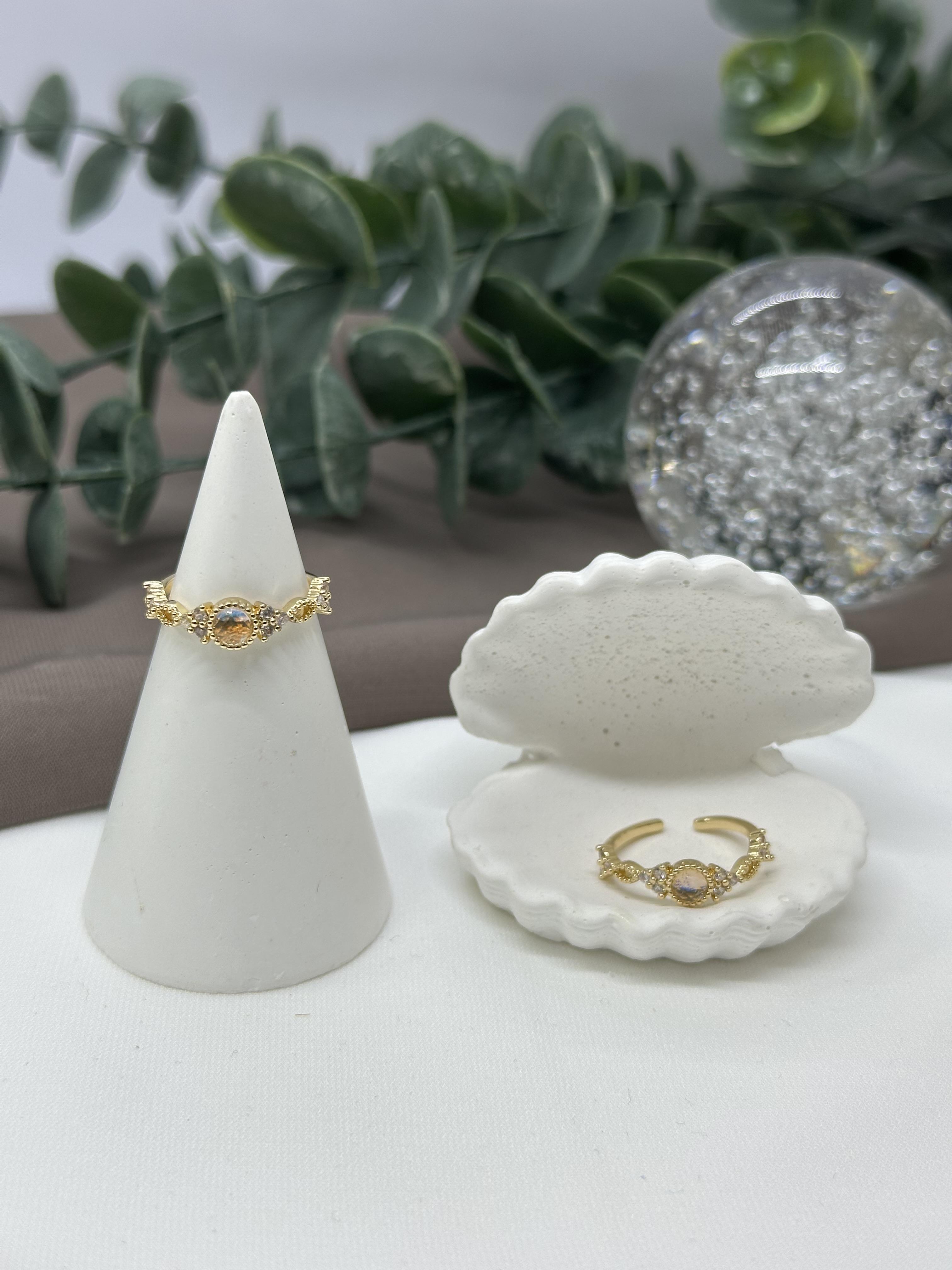 Taşlı Gold Vıp Yüzük