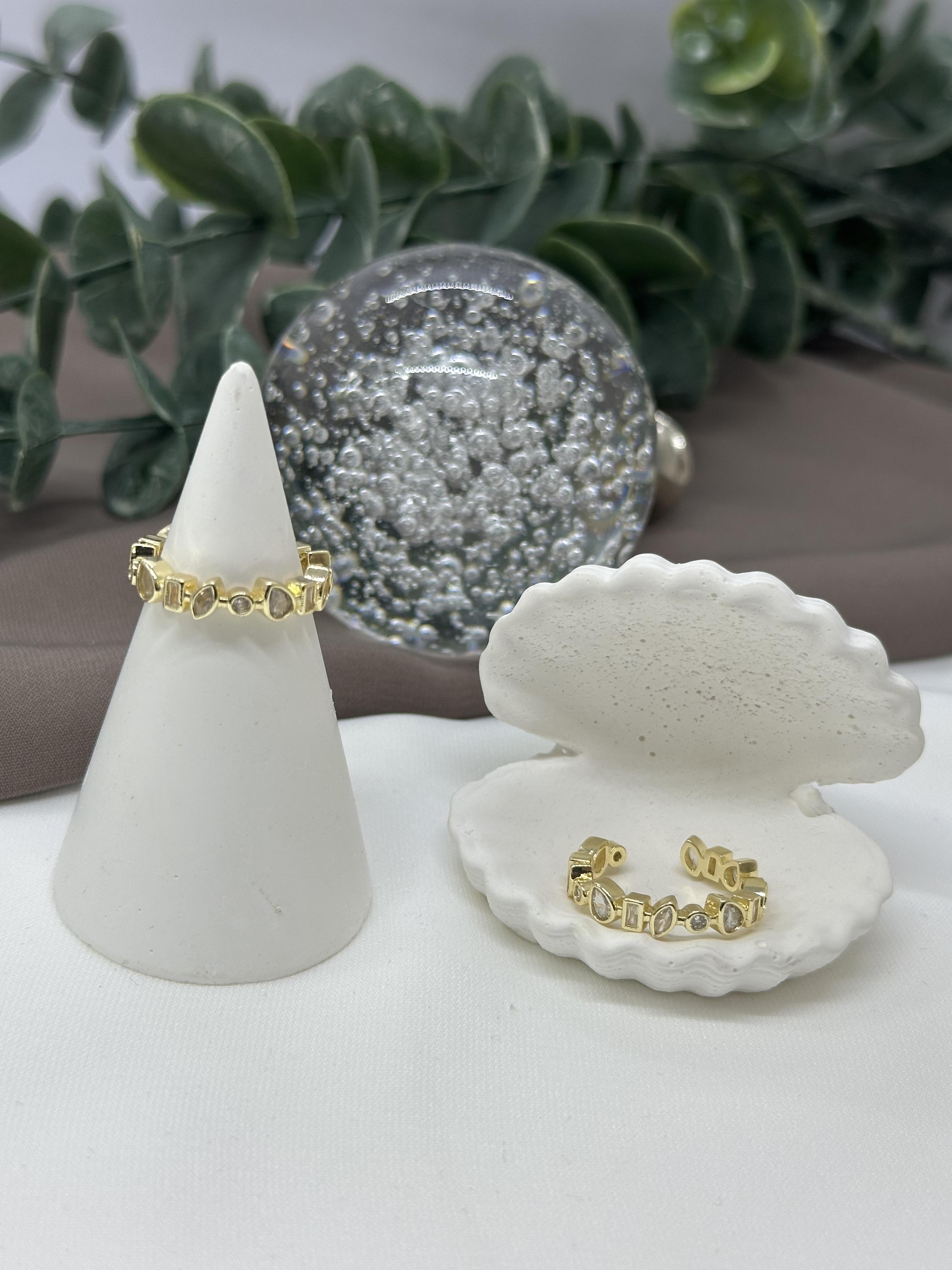 Element Taşlı Gold Vıp Yüzük