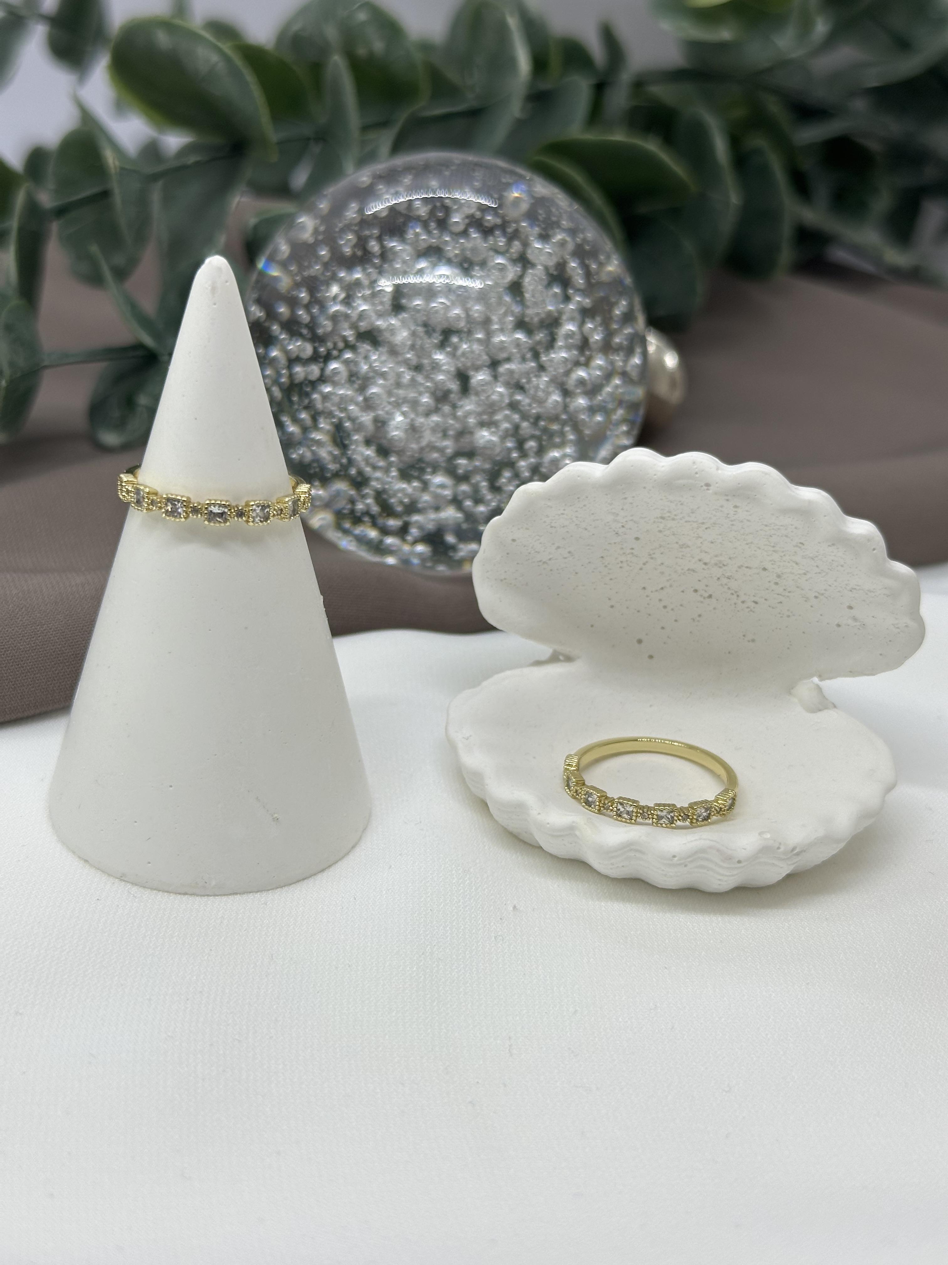 Baget Taşlı Gold Vıp Yüzük