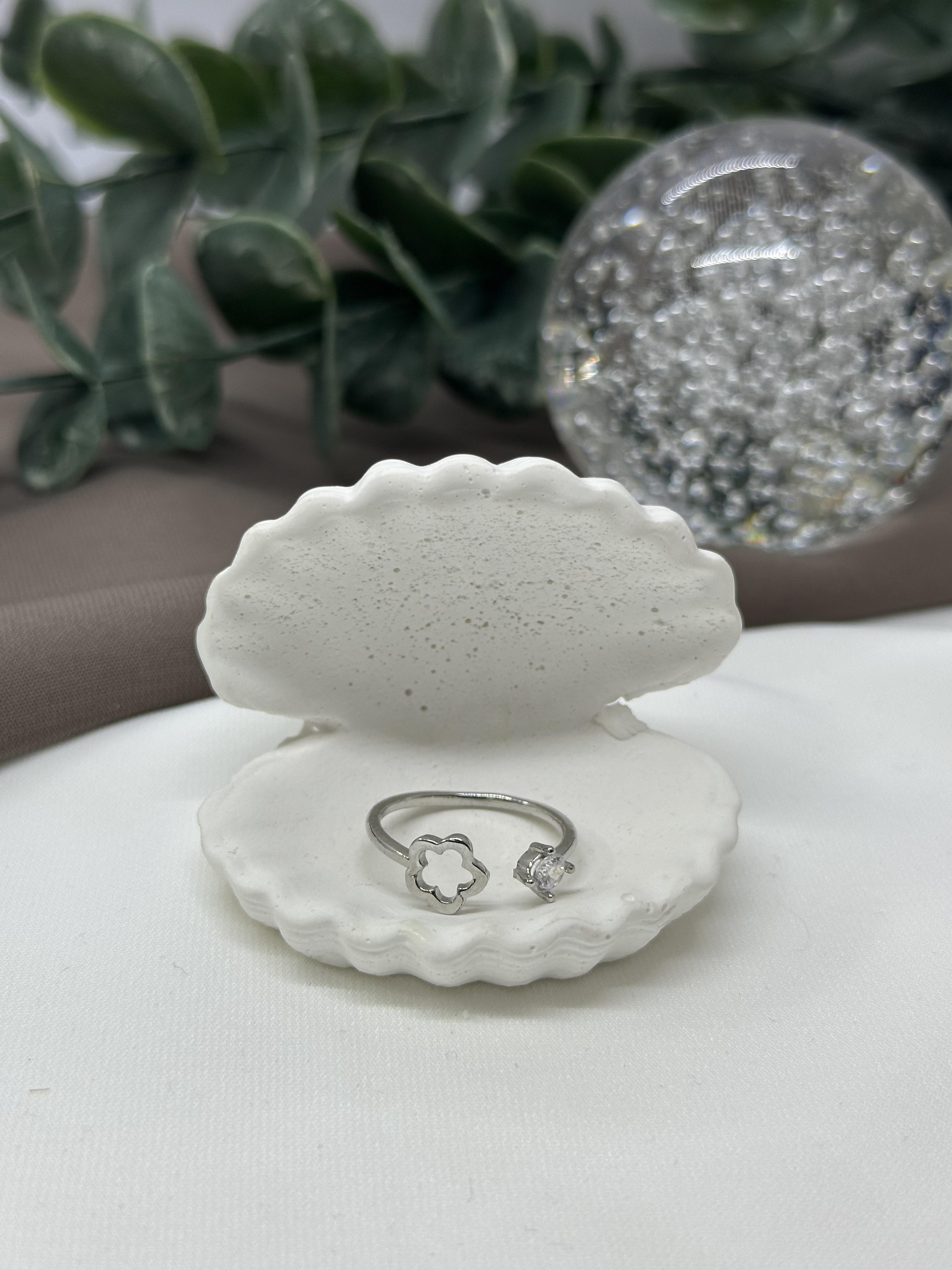 Çiçek Sılver Vıp Yüzük