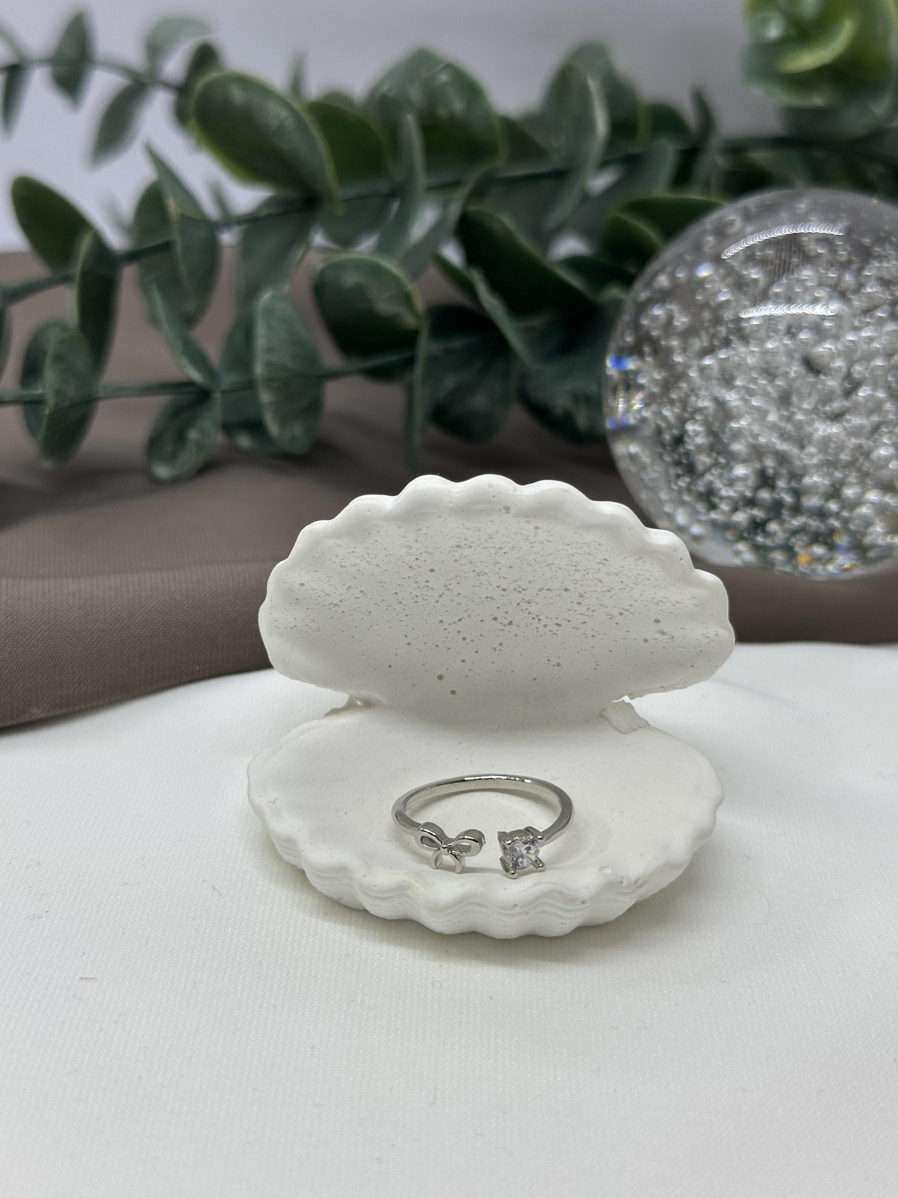 Taşlı Sılver Vıp Yüzük