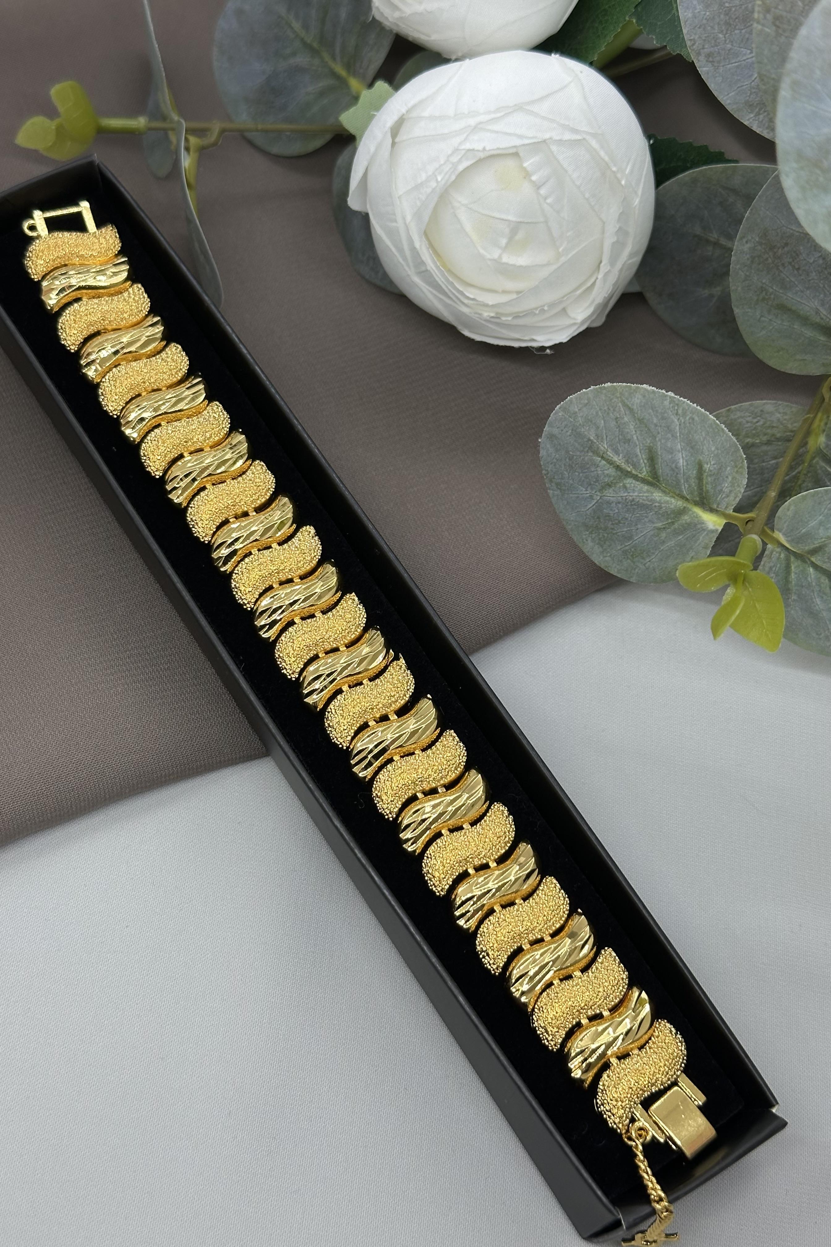 22 Ayar Altın Kaplama Dalga Model Bileklik