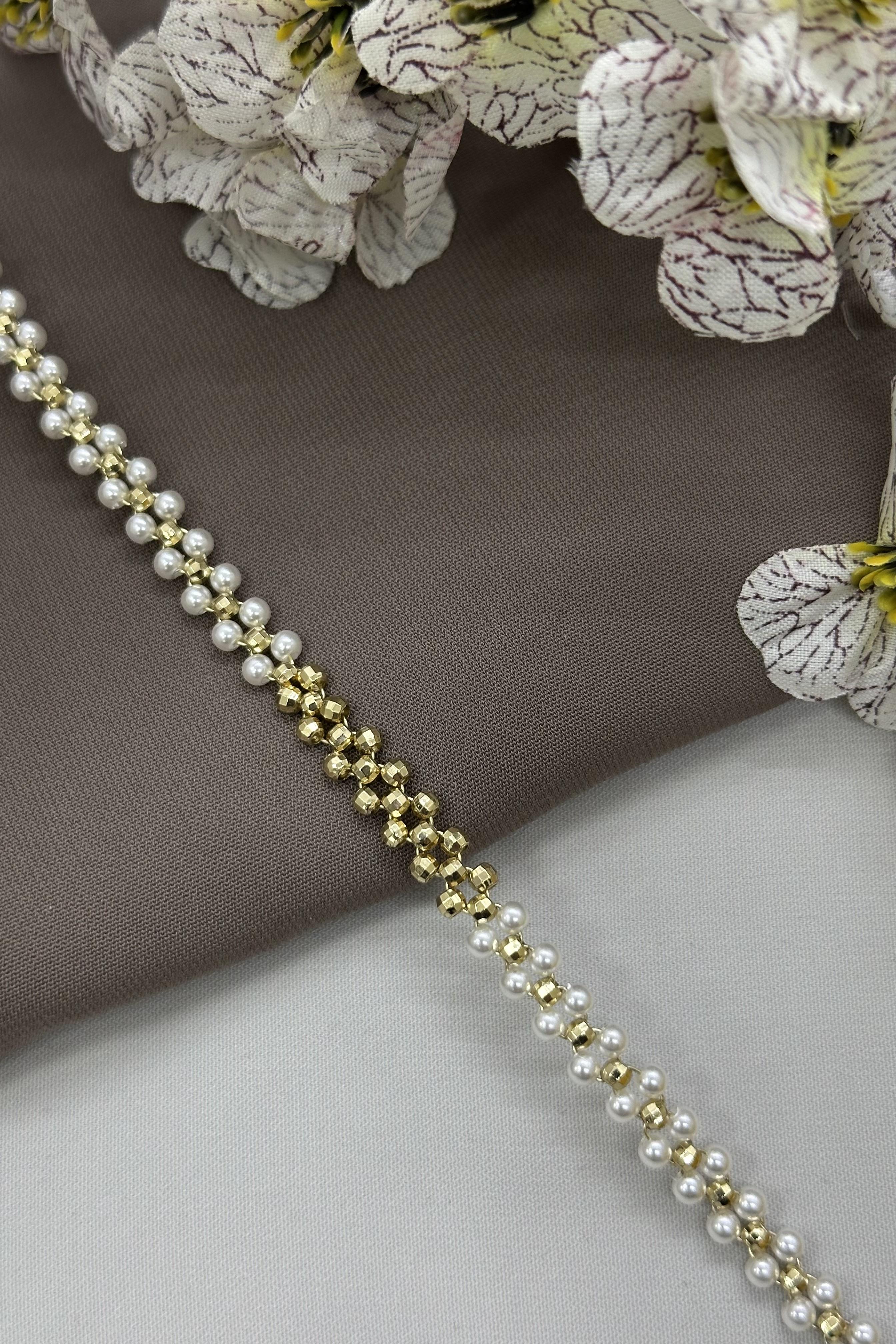 14 Top Model İncili Vıp Bileklik