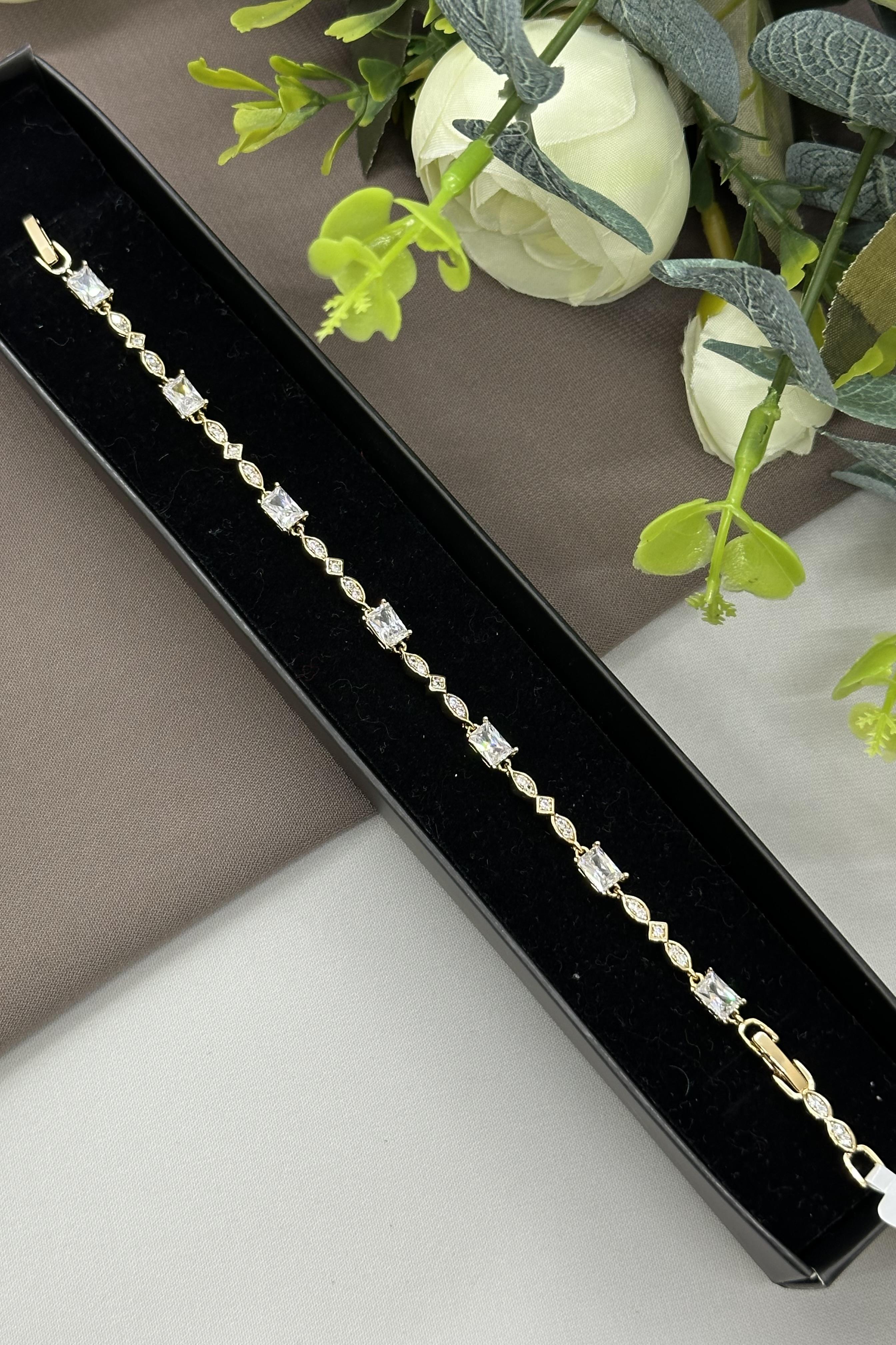 14K Taşlı Gold Vıp Bileklik