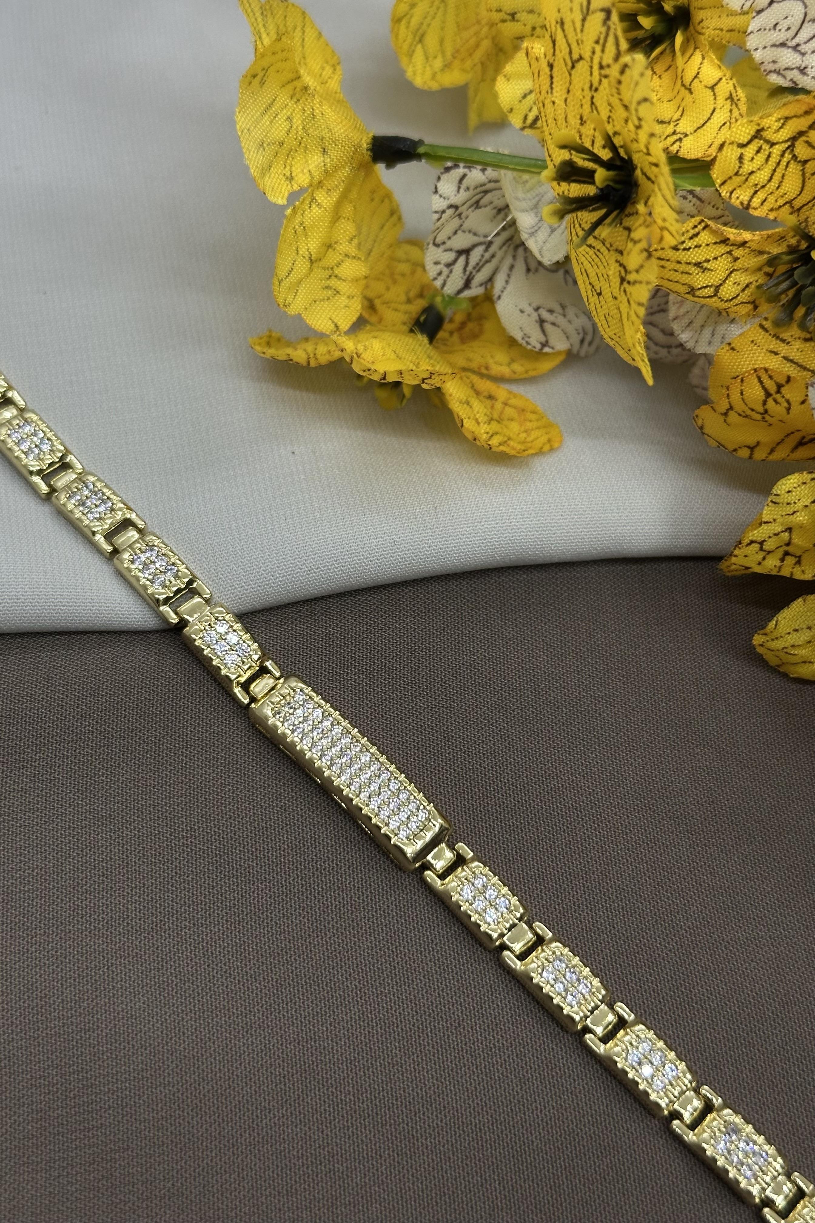 14K Taşlı Plaka Model Gold Vıp Bileklik