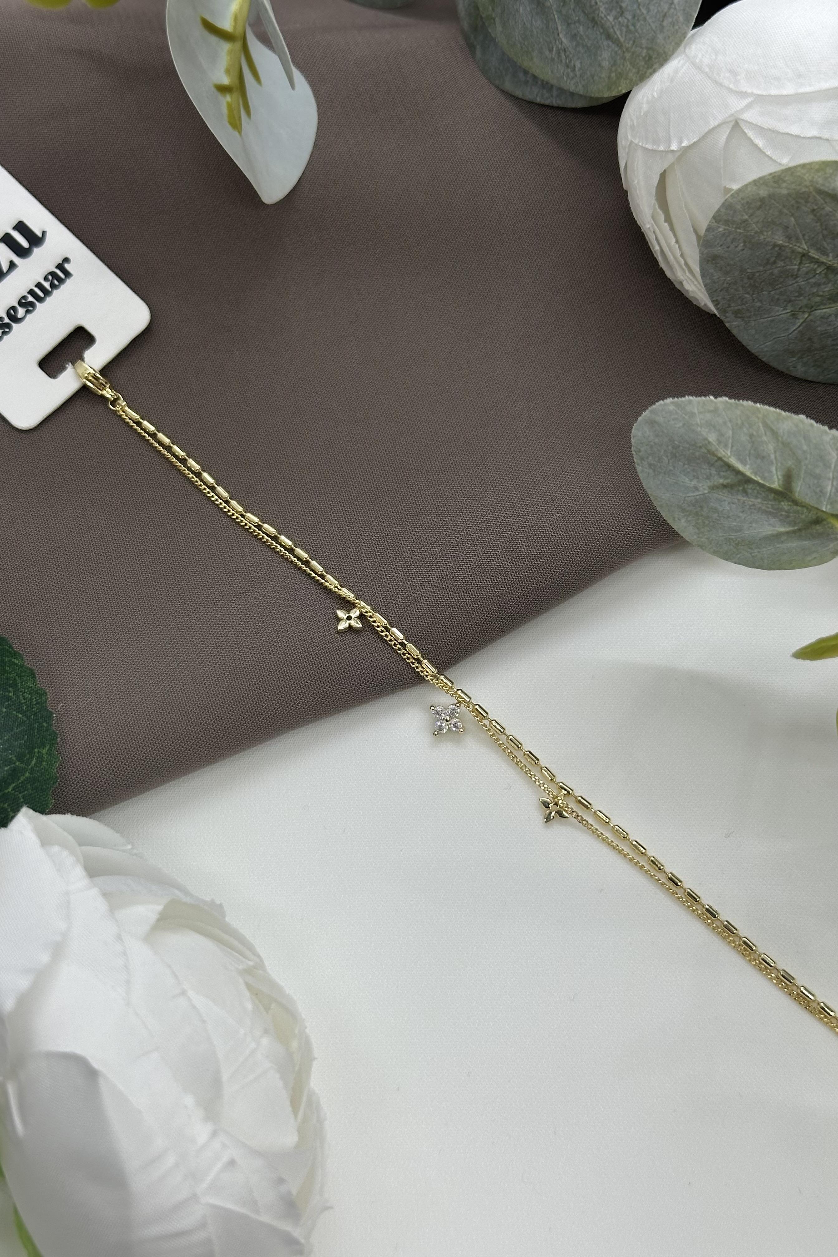 Yonca Model Gold Vıp Bileklik