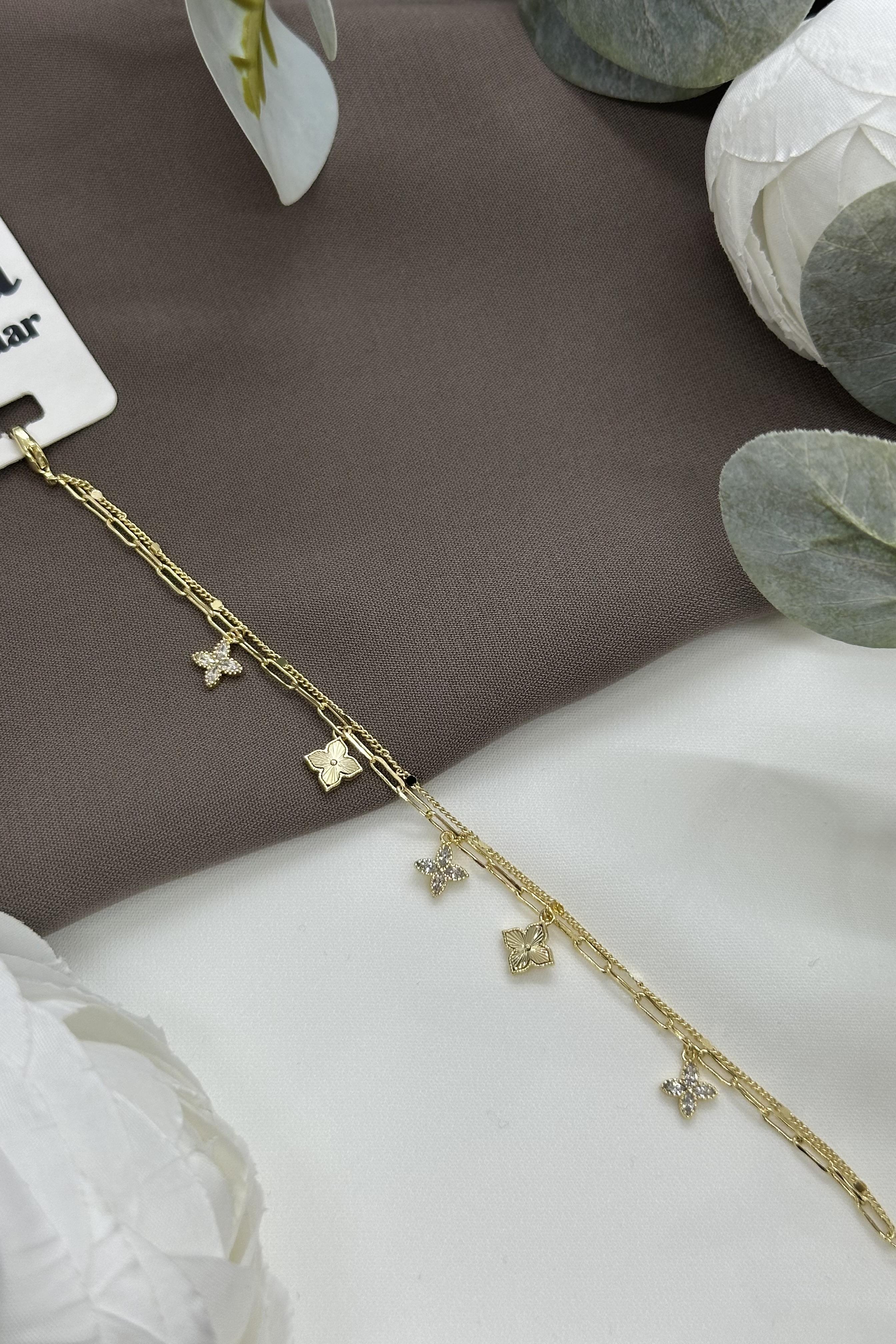 Yonca Model Gold Vıp Bileklik