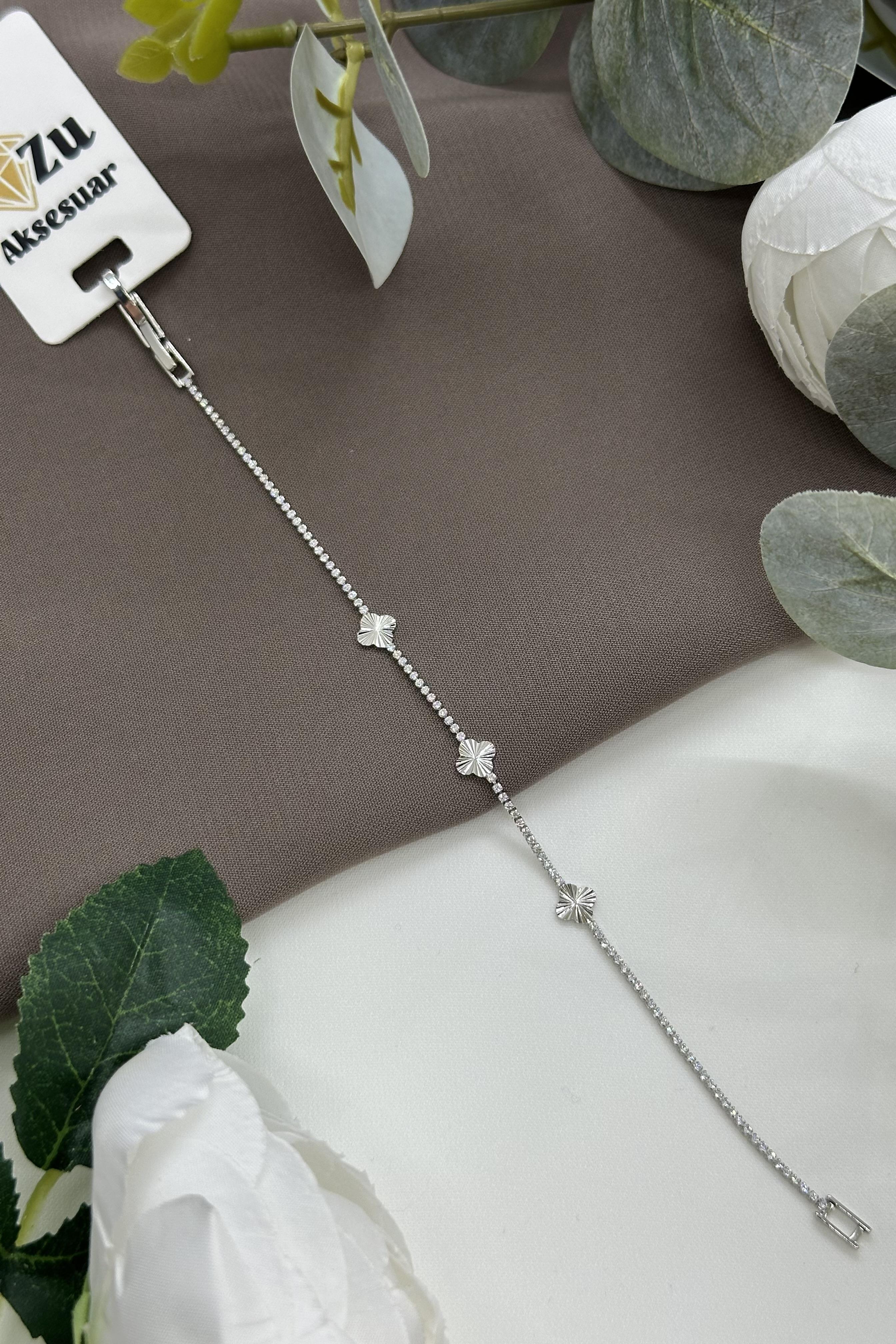 Yonca Model Sılver Vıp Bileklik