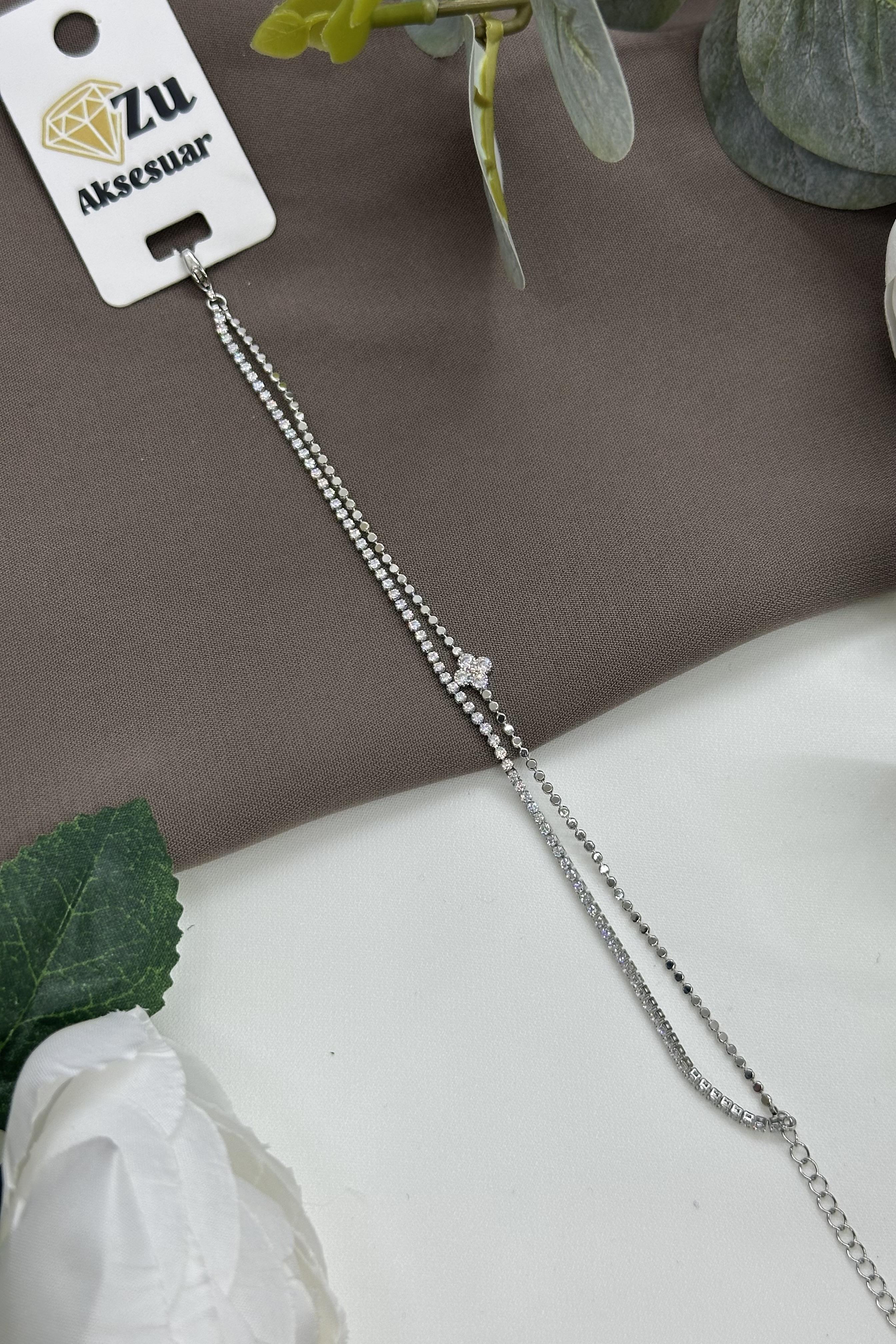 Yonca Model Sılver Vıp Bileklik